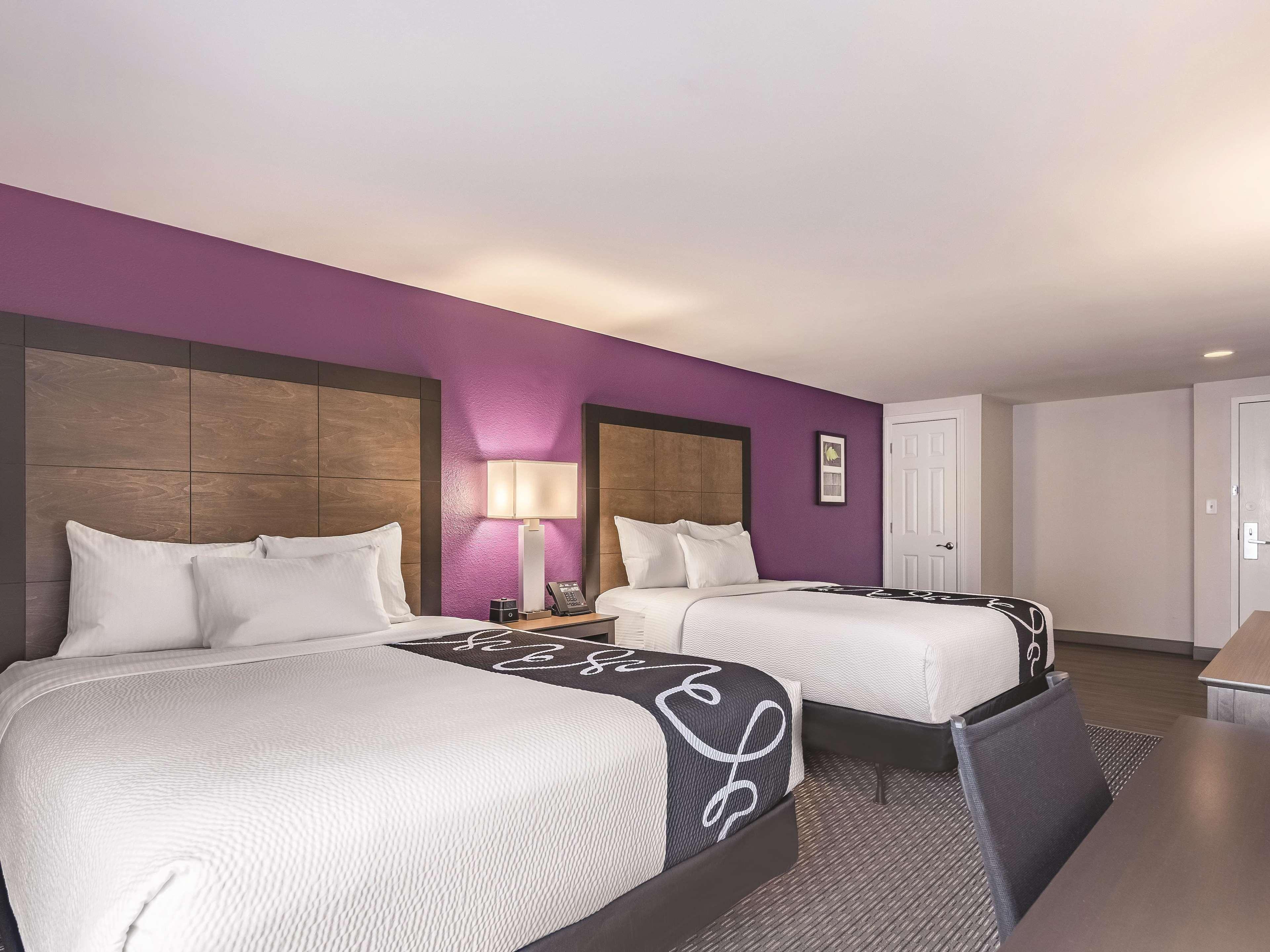 La Quinta By Wyndham Salem Nh Hotel Bagian luar foto