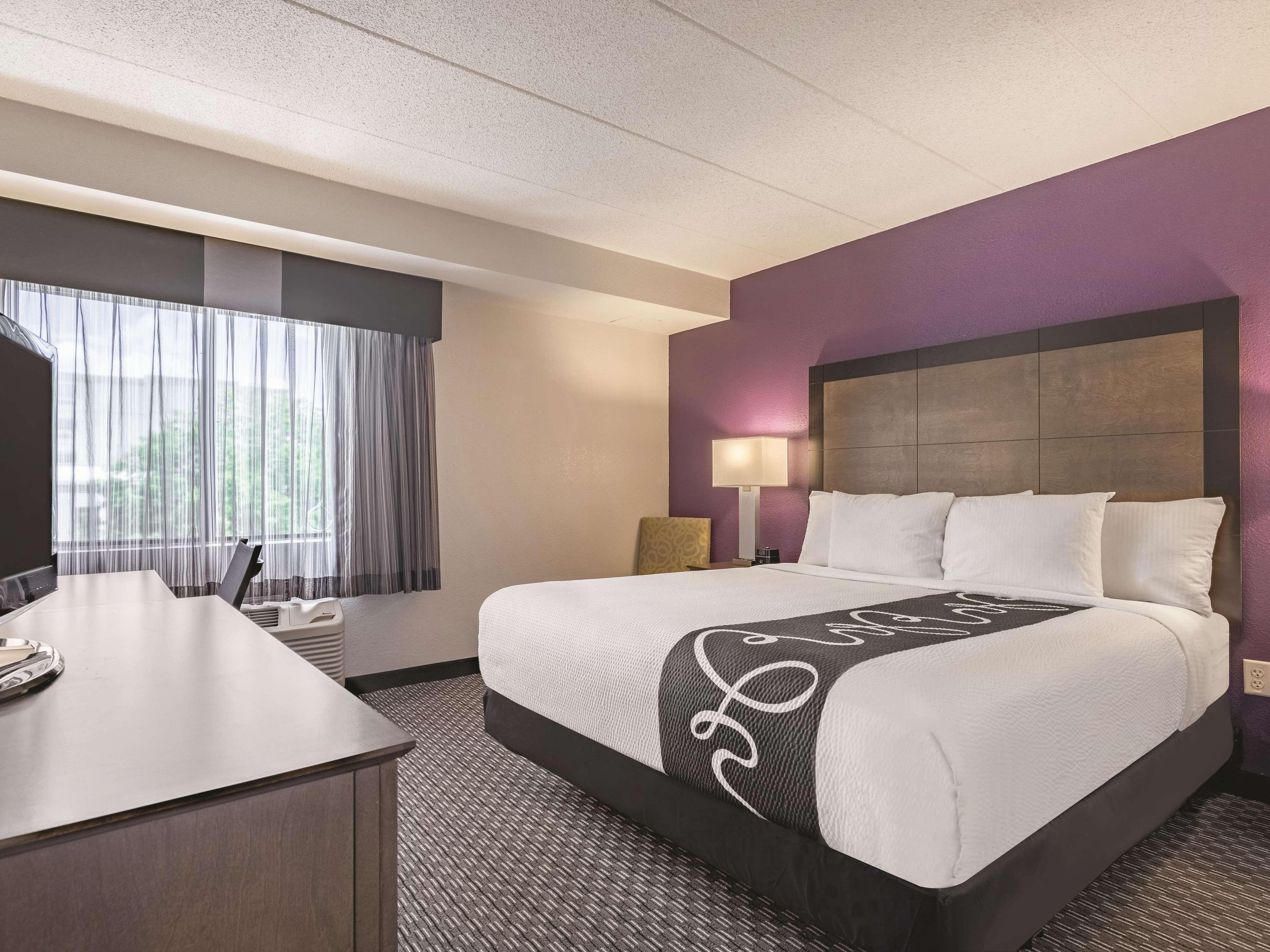 La Quinta By Wyndham Salem Nh Hotel Bagian luar foto